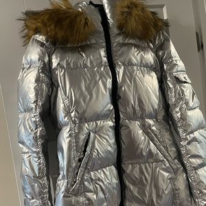 Winter is coming!! S13 Down Coat Size L Never Worn